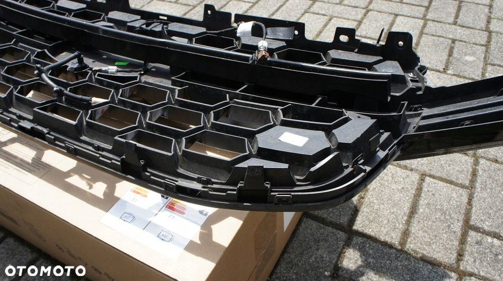 ATRAPA PRZEDNIA GRILL FORD RANGER VI 6 - 10
