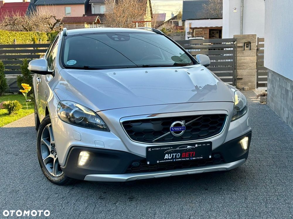 Volvo V40 D4 Drive-E Ocean Race - 4