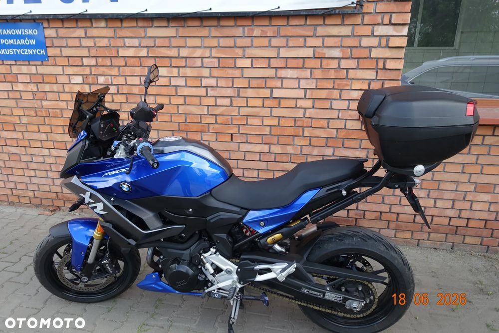 BMW XR - 2