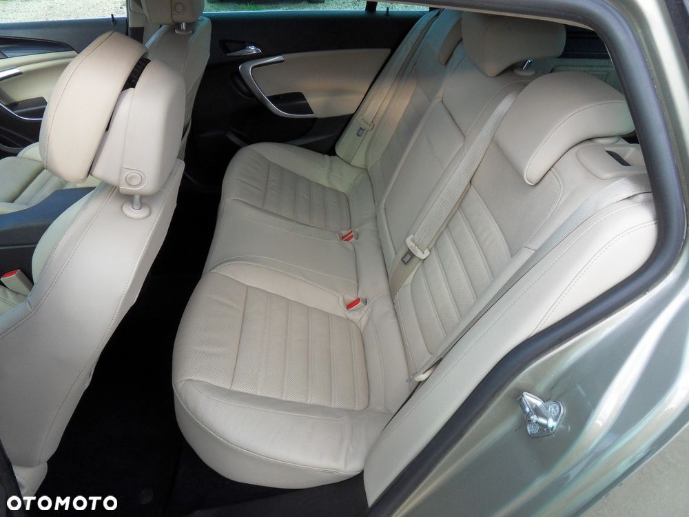 Opel Insignia 2.0 CDTI 4x4 Automatik Business Edition - 13