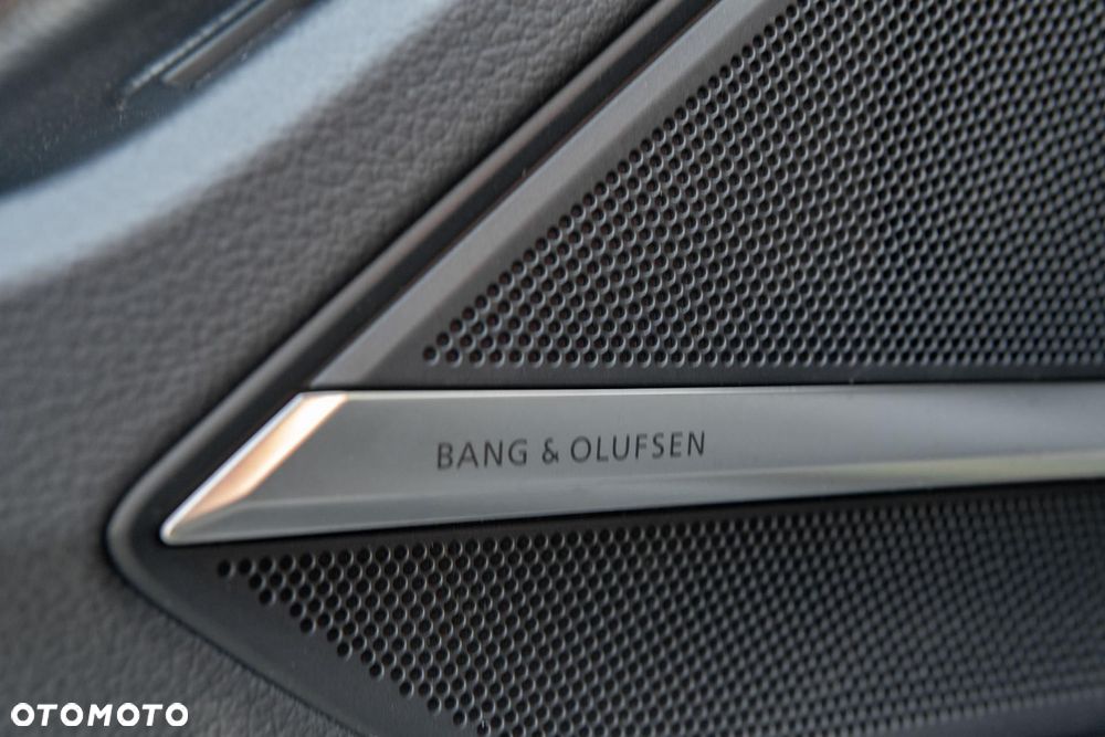 Audi A8 L 55 TFSI mHEV Quattro Tiptr - 37