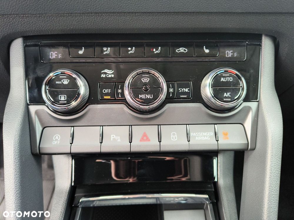 Skoda Karoq 1.5 TSI ACT Drive DSG - 27