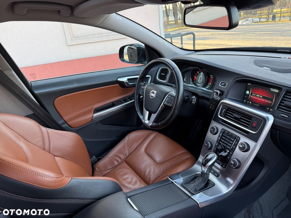 Volvo V60 - 32