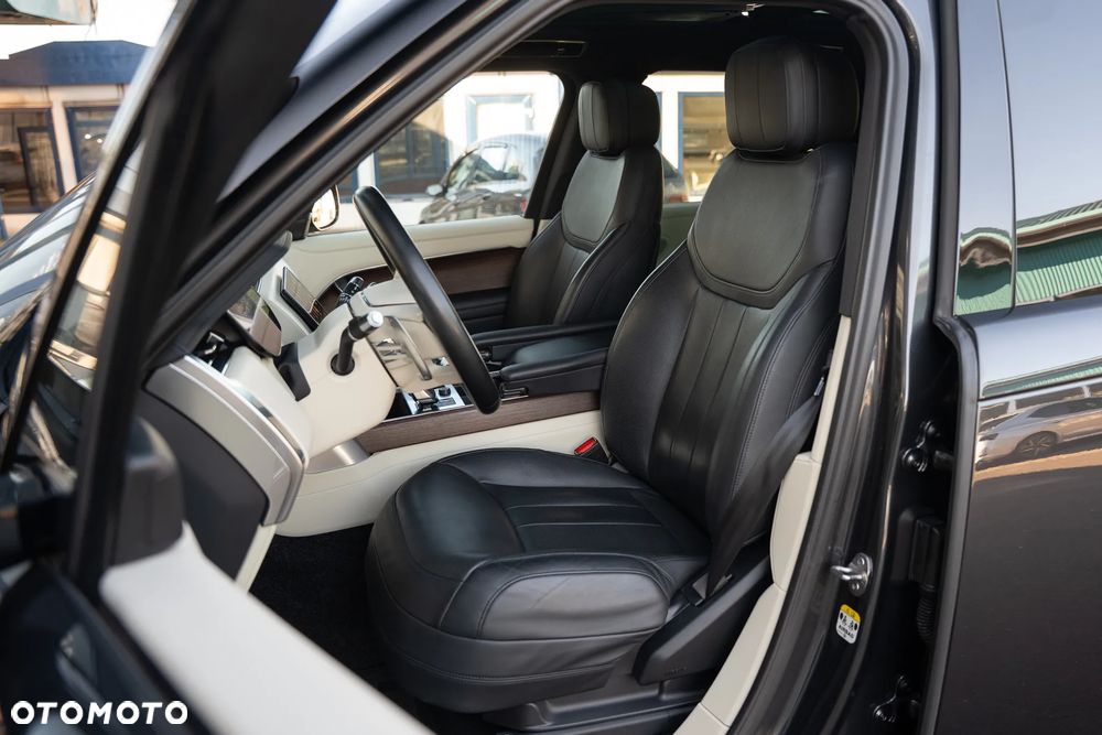 Land Rover Range Rover D300 HSE - 24