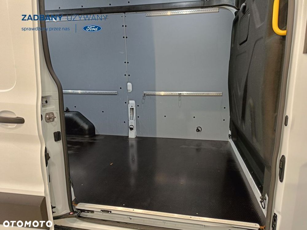Ford Transit - 8