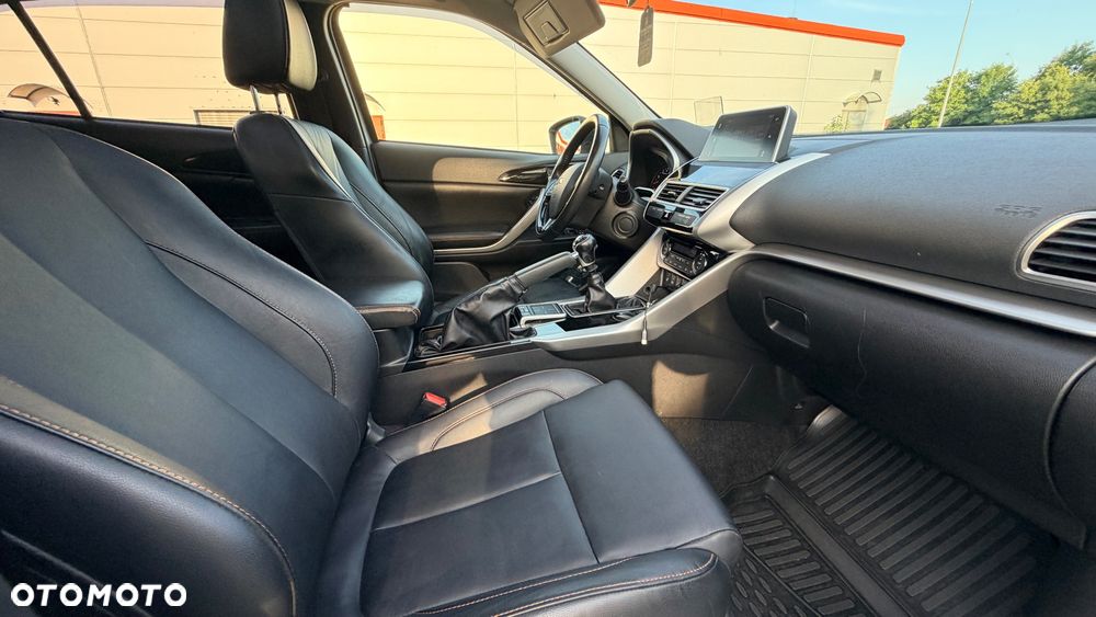 Mitsubishi Eclipse Cross 1.5 T Intense - 36