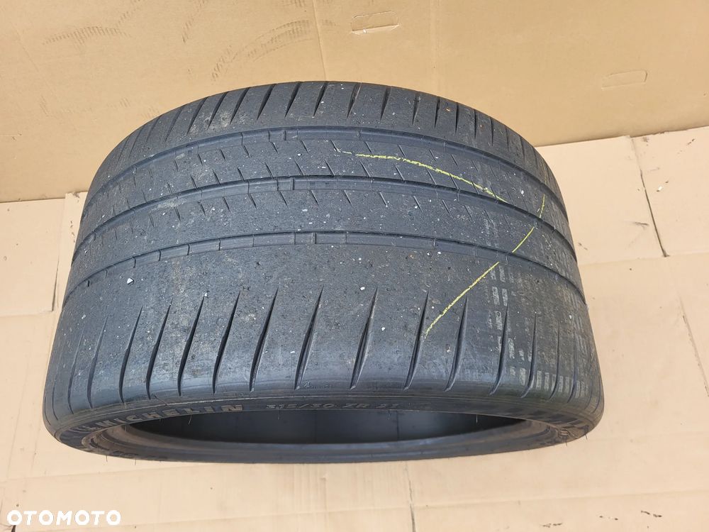 MICHELIN PILOT SPORT CUP 2 NO 315.30.21 105Y - 8