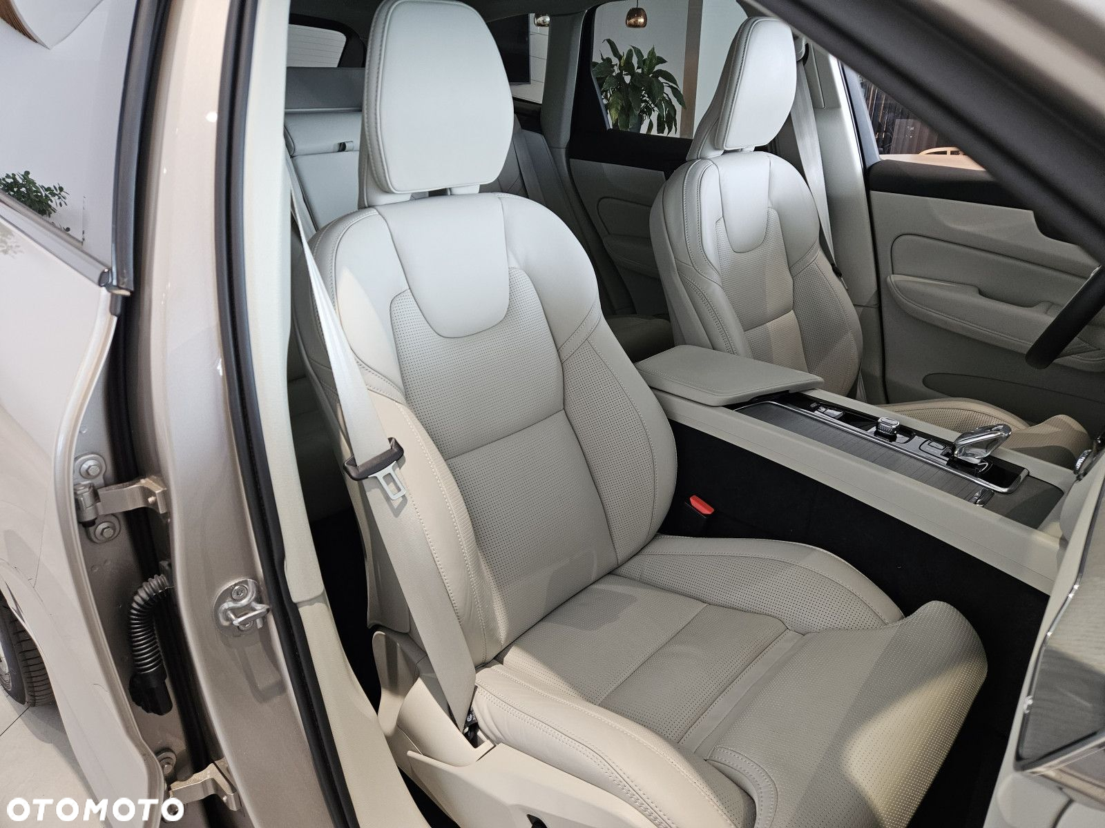 Volvo XC 60 - 19
