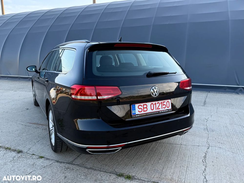 Volkswagen Passat 2.0 TDI DSG 4Motion Comfortline - 14
