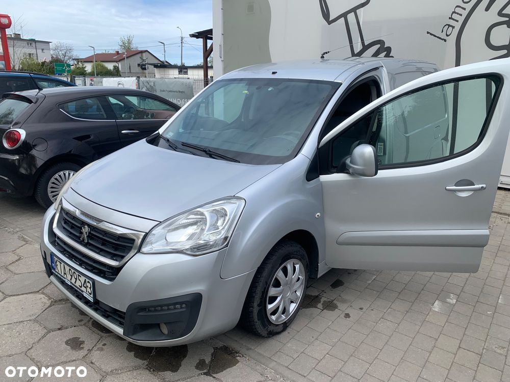 Peugeot Partner - 11