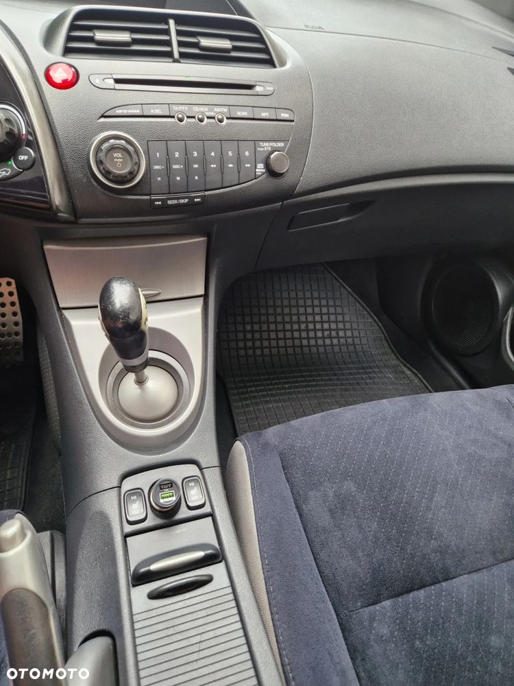 Honda Civic - 4