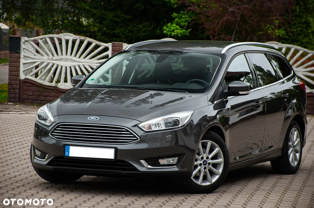 Ford Focus - 2