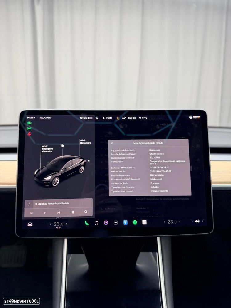 Tesla Model 3 Long-Range Dual Motor AWD - 17