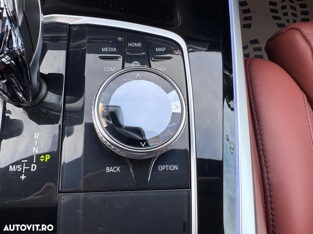 BMW X5 xDrive40d AT MHEV - 39