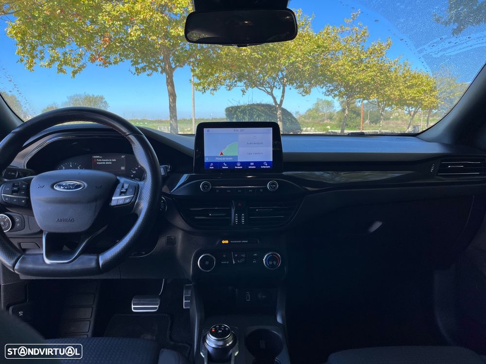 Ford Focus 1.0 EcoBoost Hybrid Aut. ST-LINE - 10