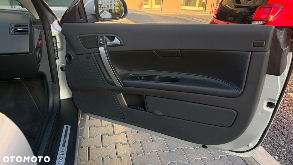 Volvo C70 - 31