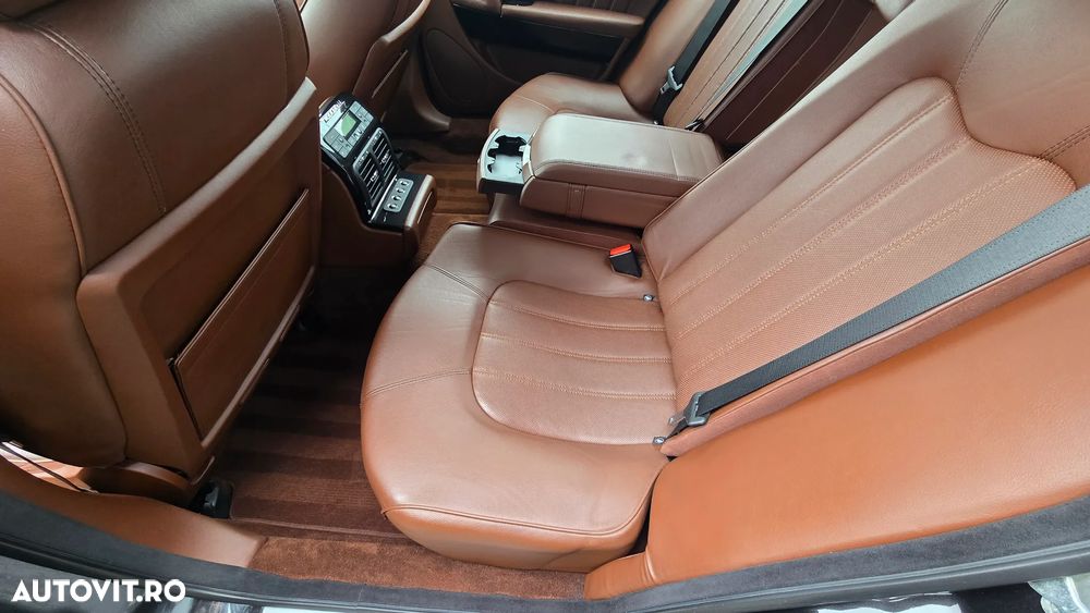 Maserati Quattroporte Sport GT Aut - 18