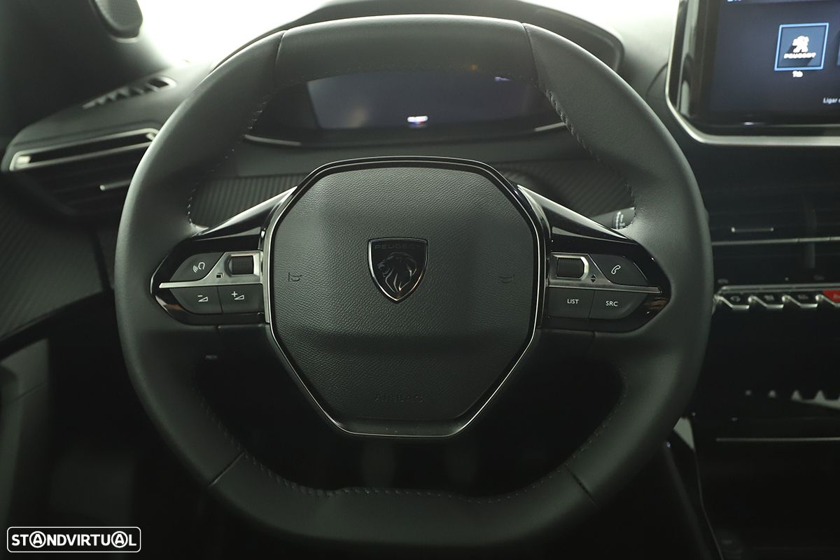 Peugeot 2008 1.2 PureTech Allure - 16