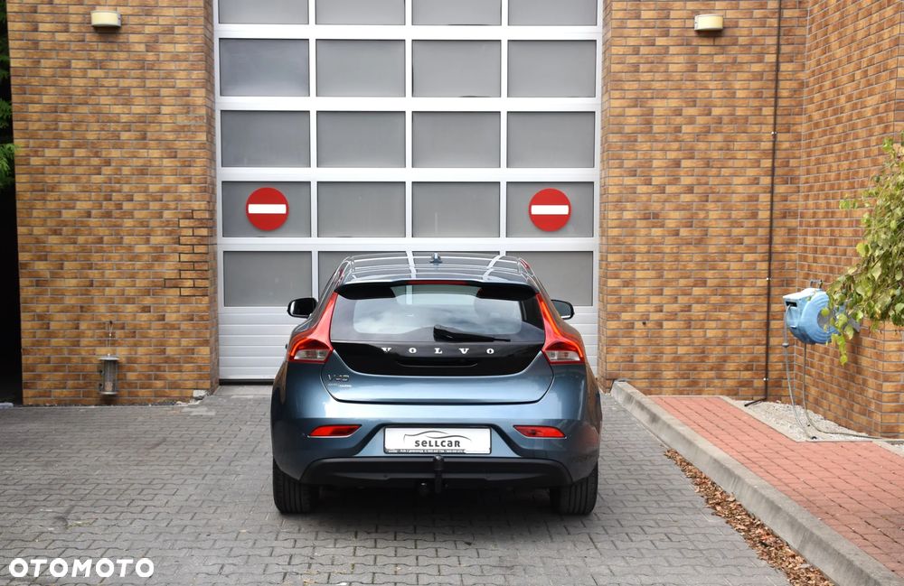 Volvo V40 D2 Momentum - 32
