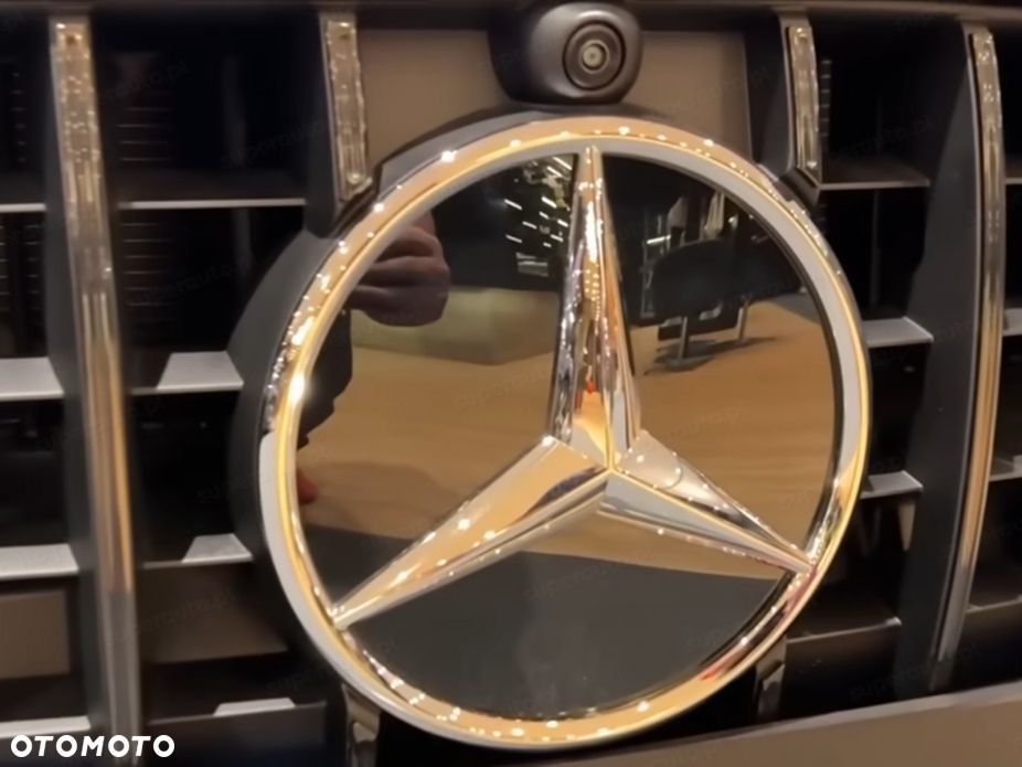 Mercedes-Benz CLE AMG 53 mHEV 4-Matic+ - 13