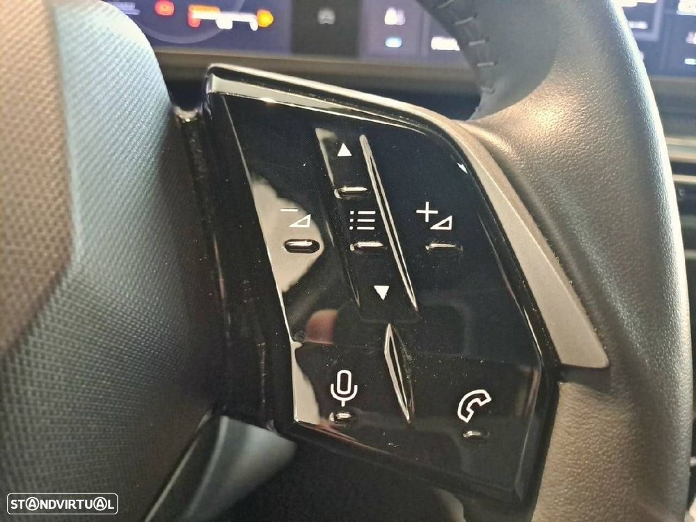 Peugeot 3008 1.2 Hybrid Allure e-DCS6 - 17