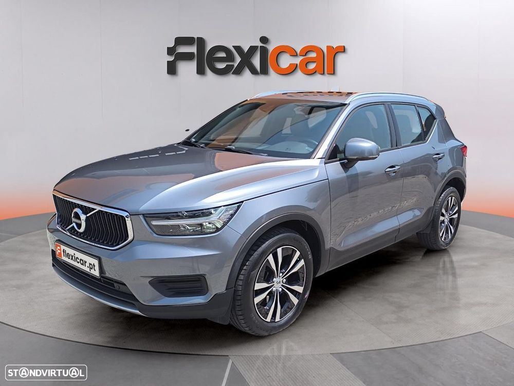 Volvo XC 40 2.0 D3 Momentum Geartronic - 3