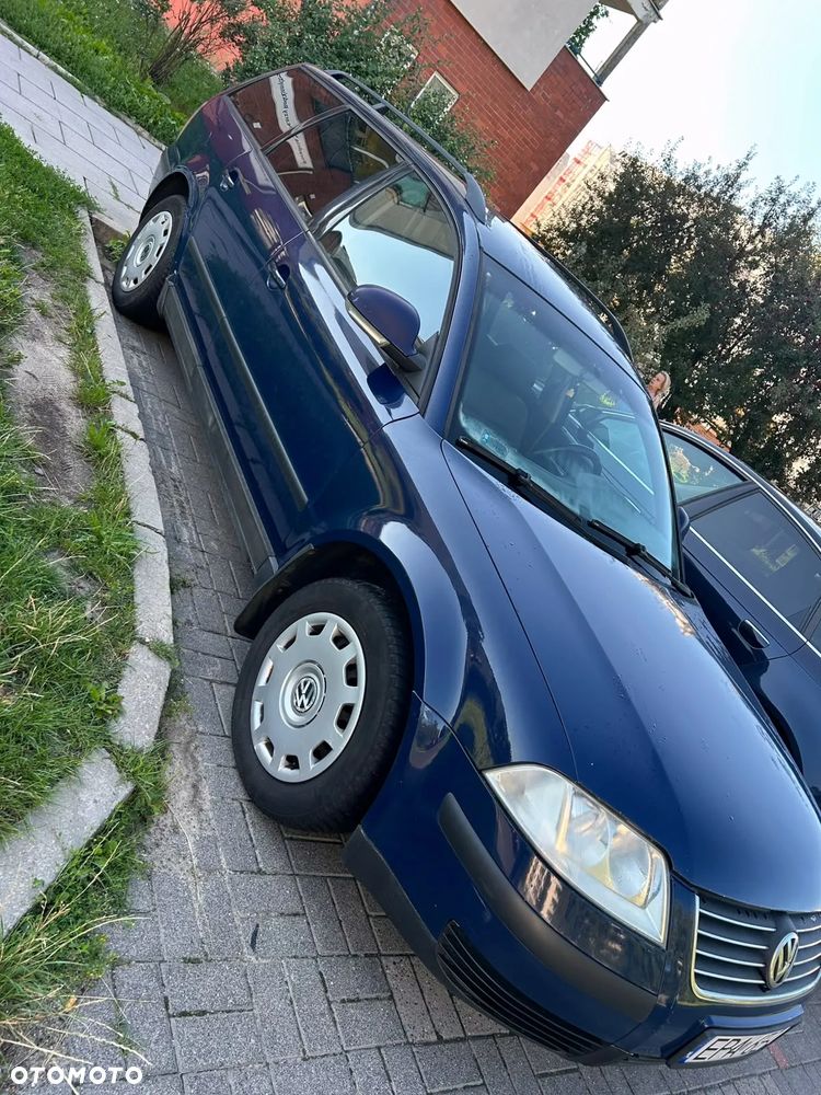 Volkswagen Passat 1.9 TDI Basis - 3