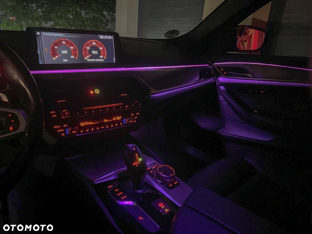 BMW Seria 5 530i M Sport sport - 10