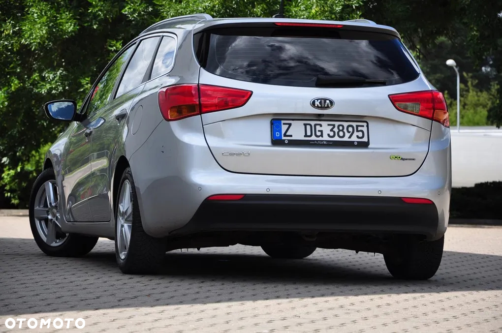Kia Ceed 1.6 GDI ISG Spirit - 21