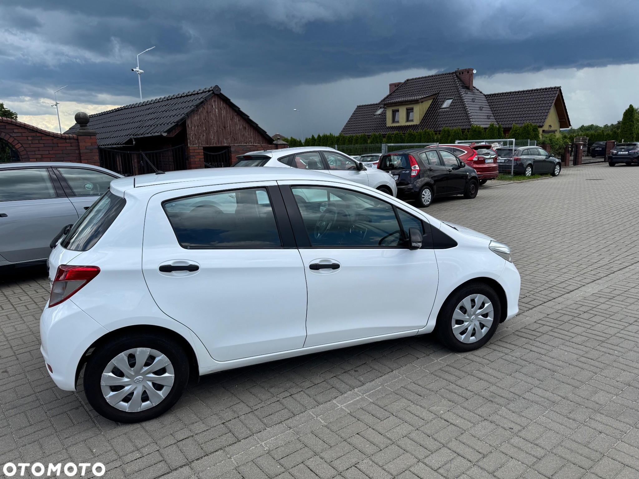 Toyota Yaris 1.33 Luna - 5