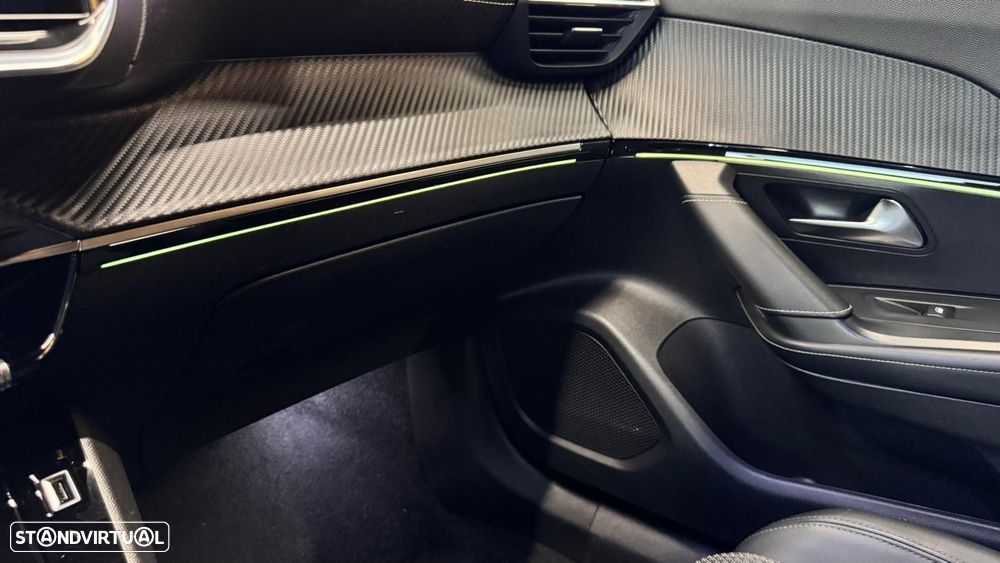 Peugeot 2008 1.5 BlueHDi GT EAT8 - 12