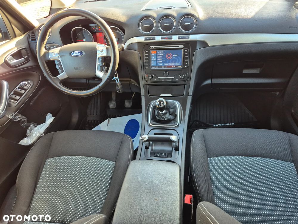 Ford Galaxy 2.0 TDCi DPF Ghia - 4