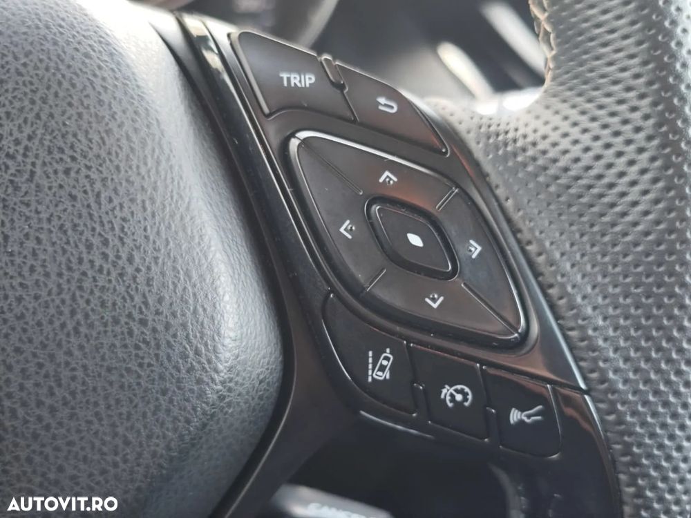 Toyota C-HR 1.8 HSD 122 CP 4x2 CVT C-enter - 22