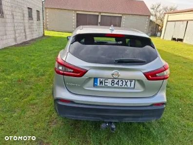 Nissan Qashqai - 10
