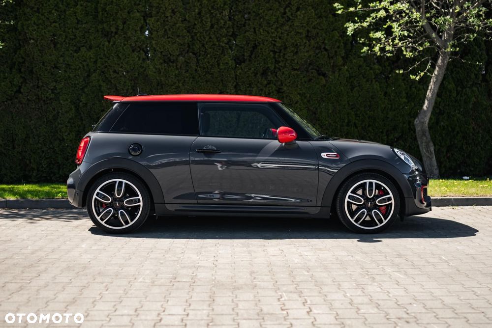 MINI John Cooper Works - 9