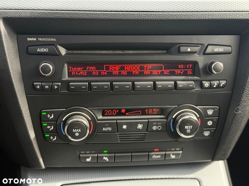 BMW Seria 3 320d - 27
