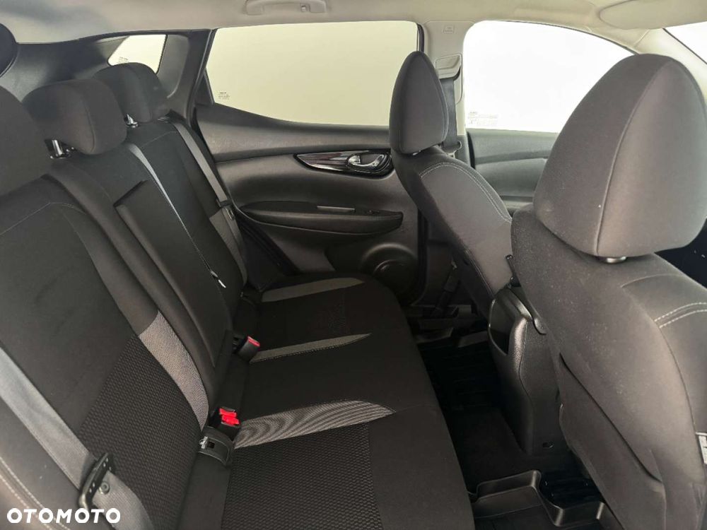 Nissan Qashqai - 24
