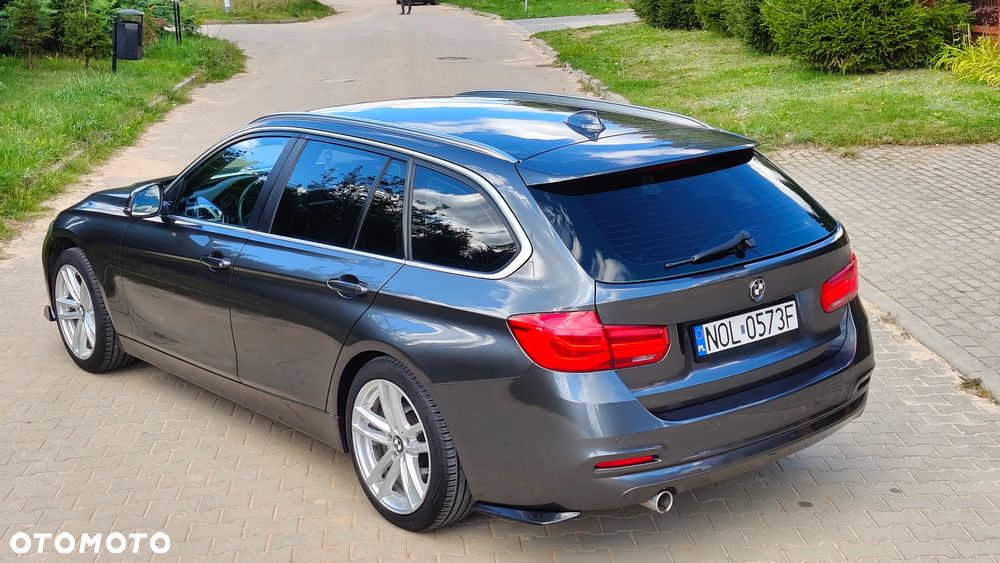 BMW Seria 3 320d - 13