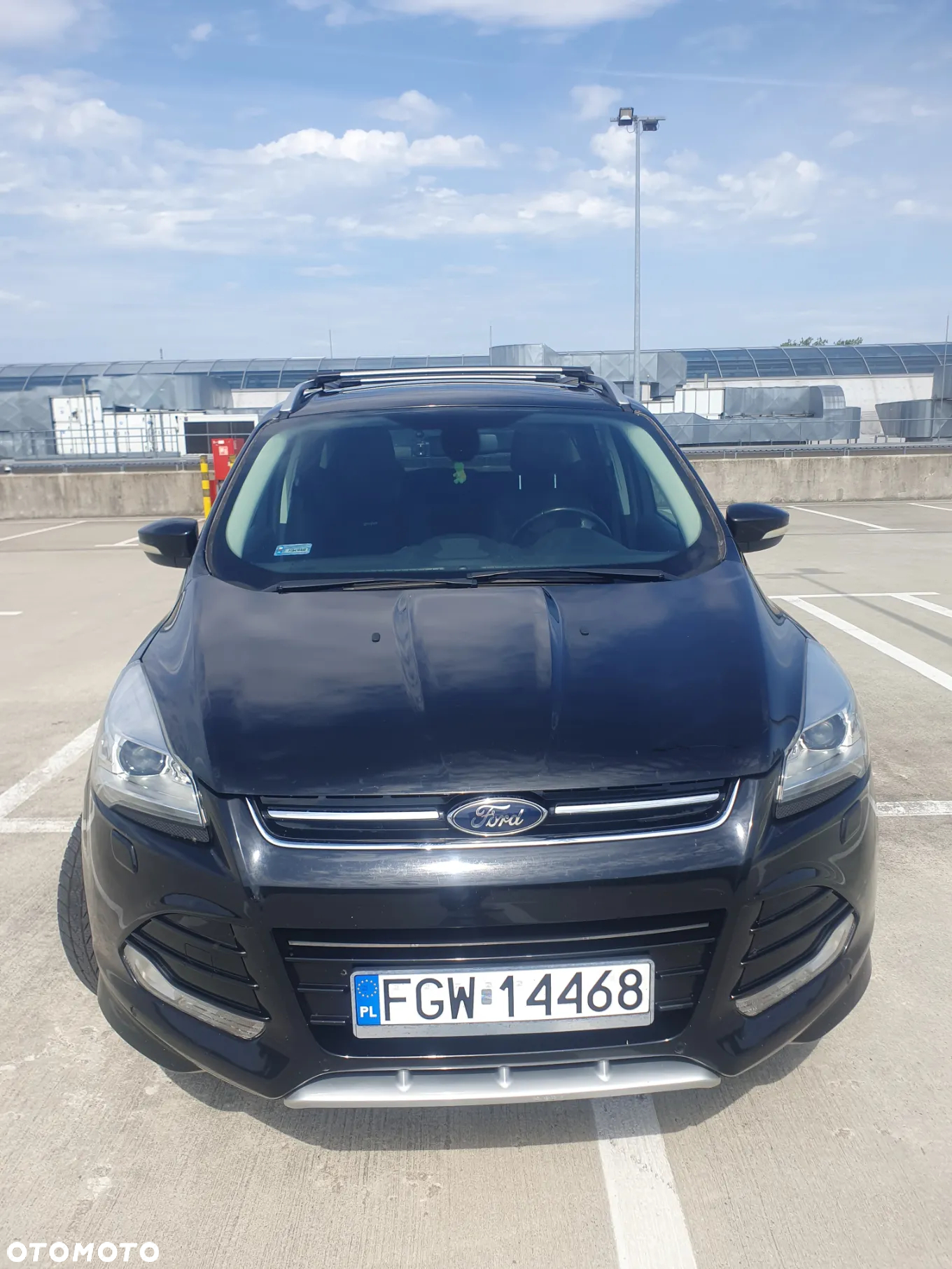 Ford Kuga 2.0 TDCi 2x4 ST-Line - 2
