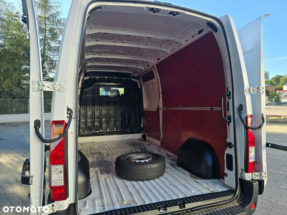 Renault Master - 25