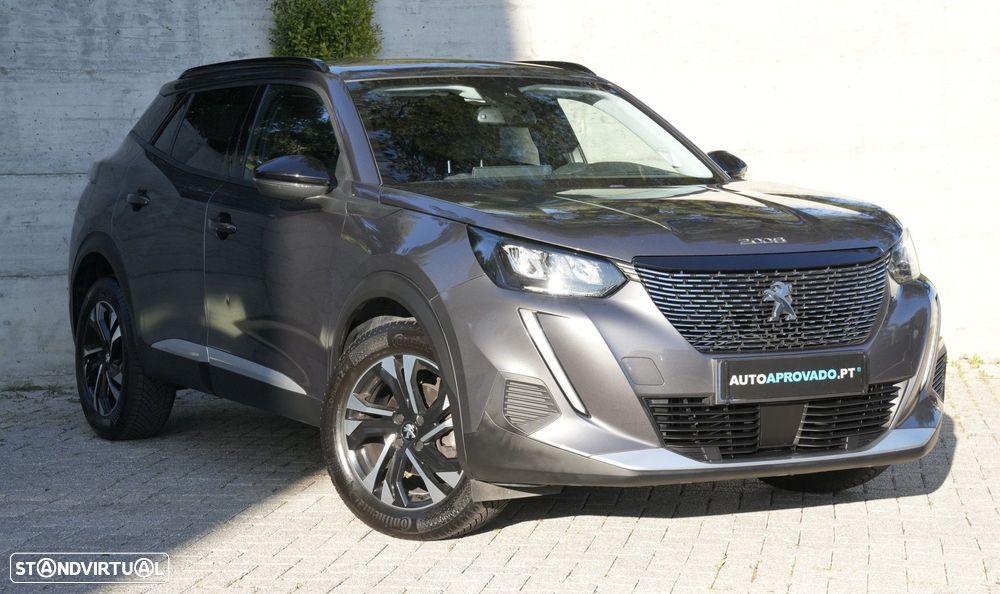 Peugeot 2008 1.2 PureTech Allure Pack - 4