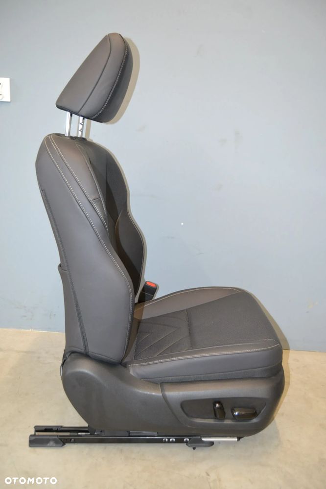 Fotele tapicerka kompletna LEXUS NX 350H 450H+ - 8