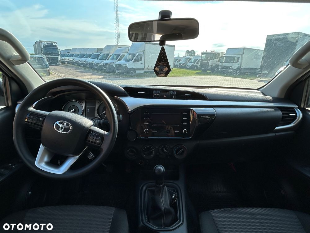 Toyota Hilux 2.4 D-4D Double Cab DLX 4x4 - 7