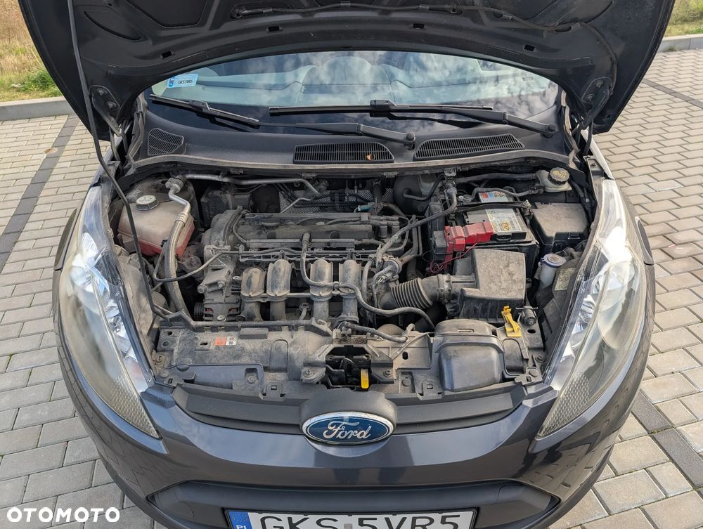 Ford Fiesta - 9