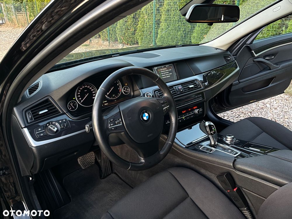 BMW Seria 5 - 13