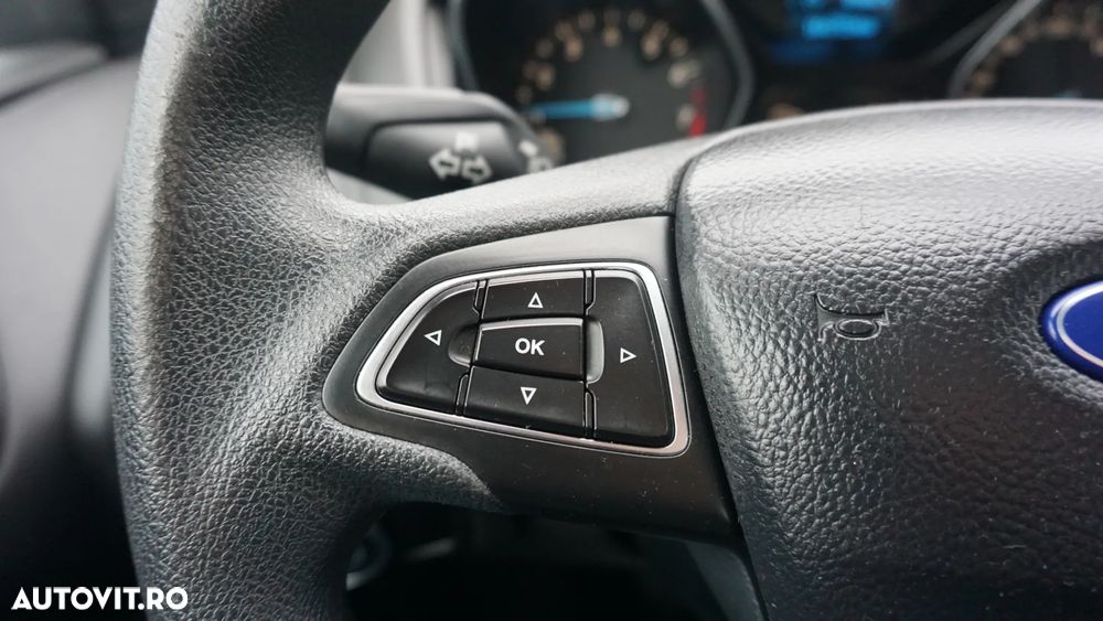 Ford Focus 1.0 EcoBoost Start Stop Trend - 21