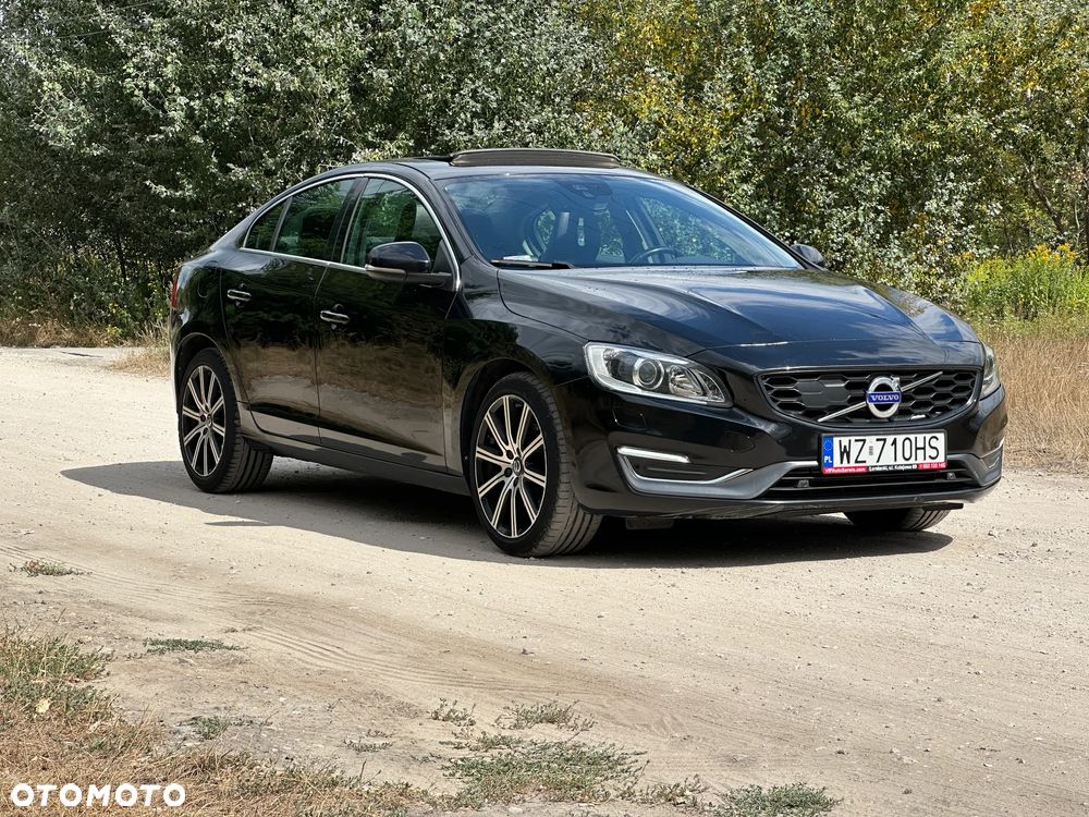 Volvo S60 T5 Drive-E Momentum - 3