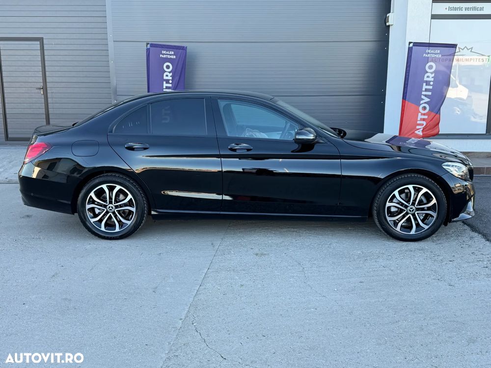 Mercedes-Benz C 180 9G-TRONIC Exclusive - 19