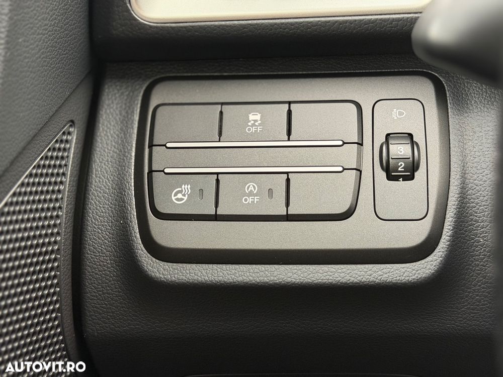SsangYong Tivoli e-XDi 160 2WD Start/Stop Crystal - 39