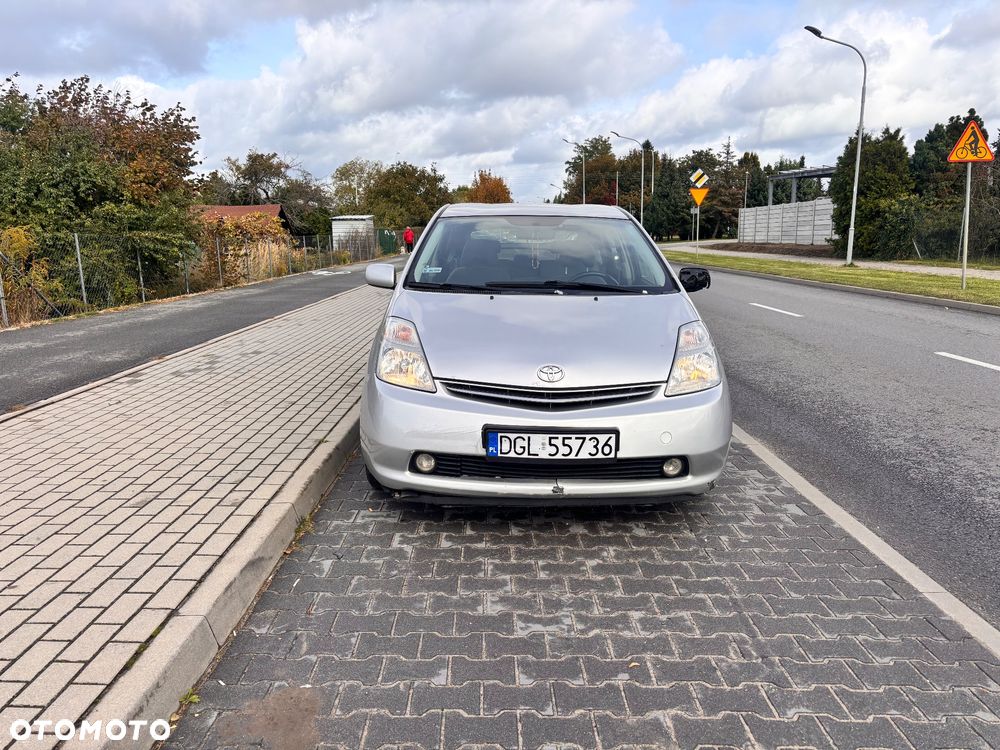 Toyota Prius - 6